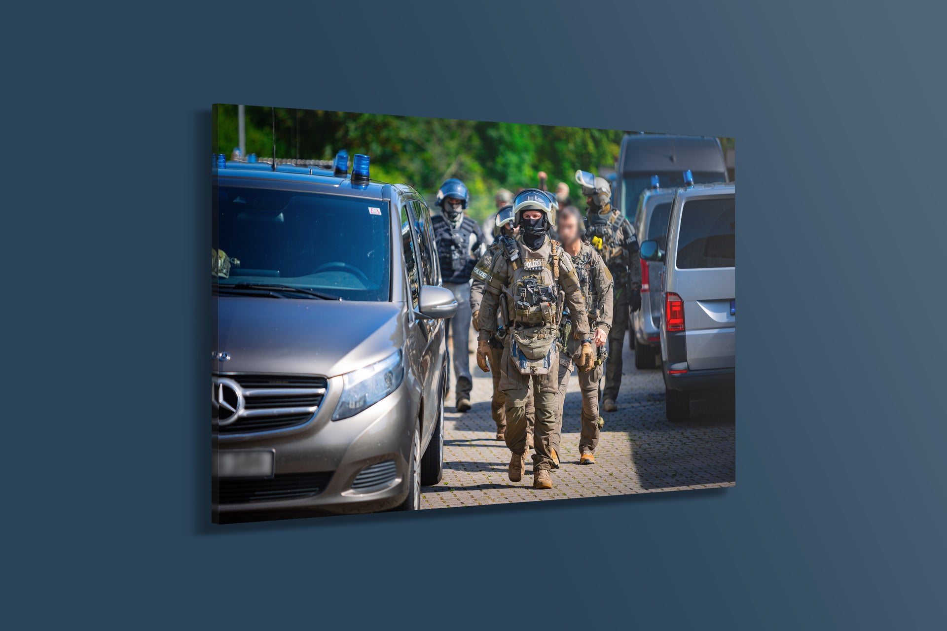 Spezialkräfte im Einsatz (Acryl)