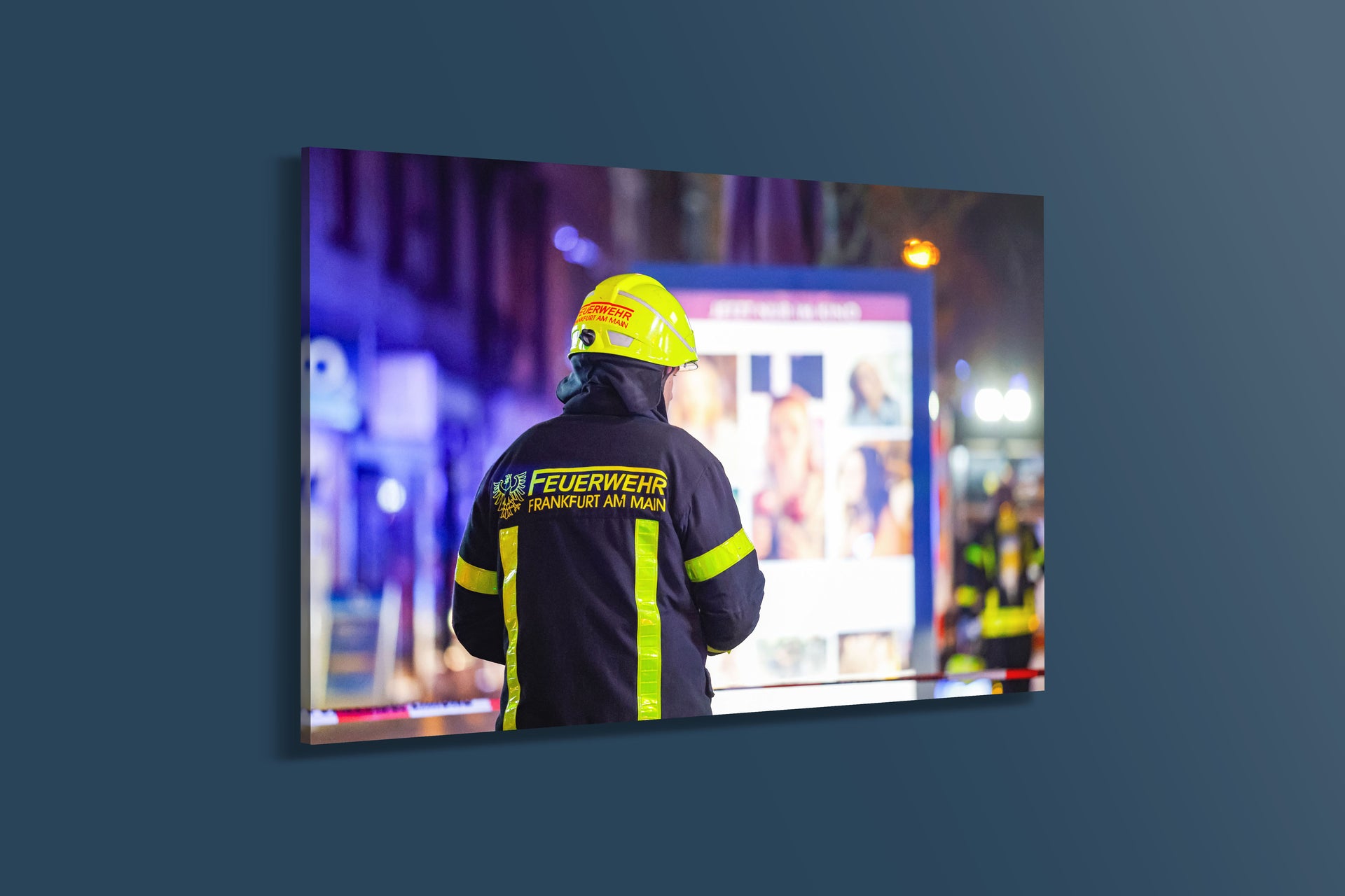 Feuerwehr Frankfurt Großeinsatz bei Großbrand in Höchst (Acryl)