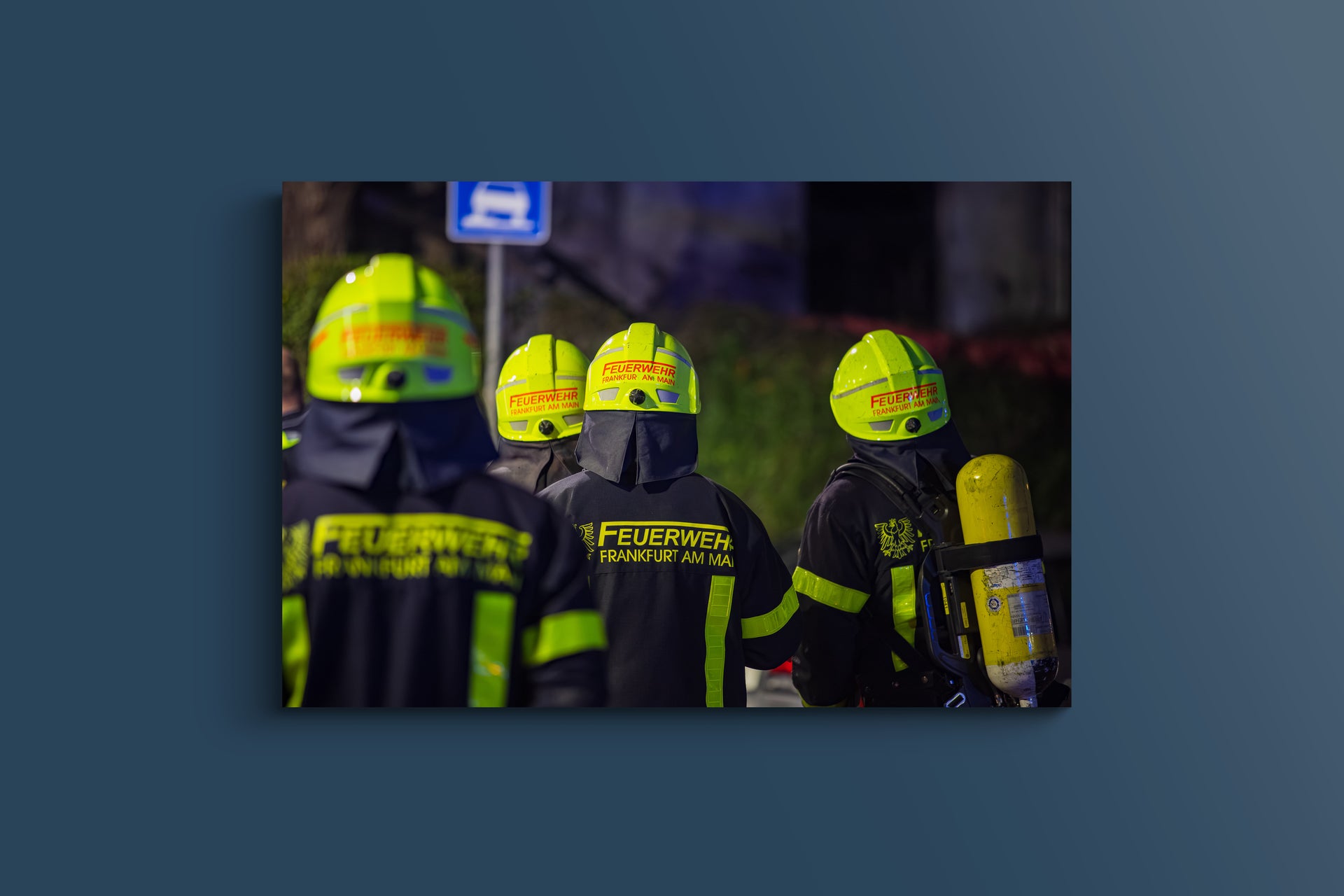 Feuerwehr Frankfurt – nächtlicher Brandeinsatz (Acryl)