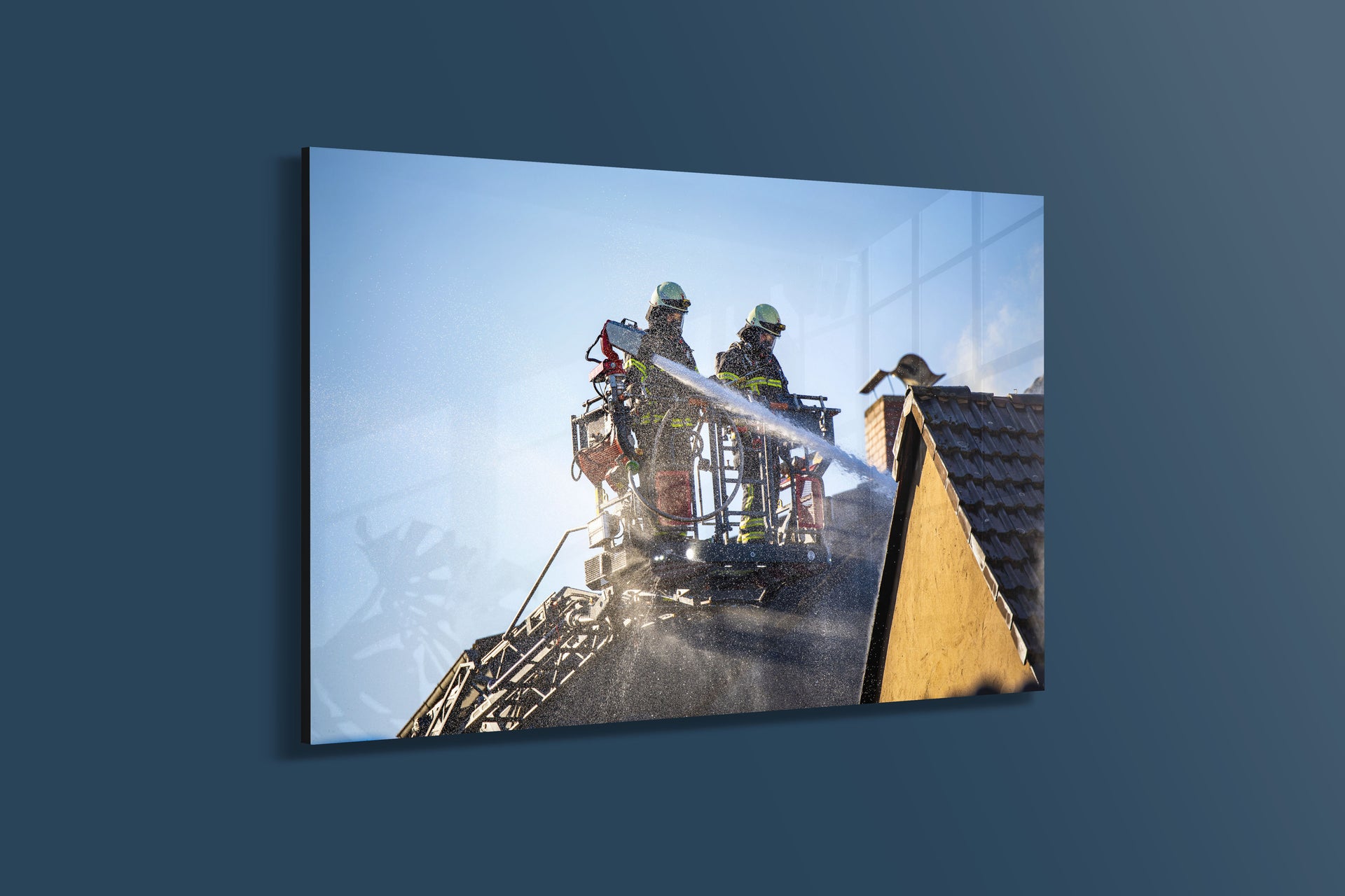 Wohnhausbrand – Einsatz mit Drehleiter (Alu-Dibond)