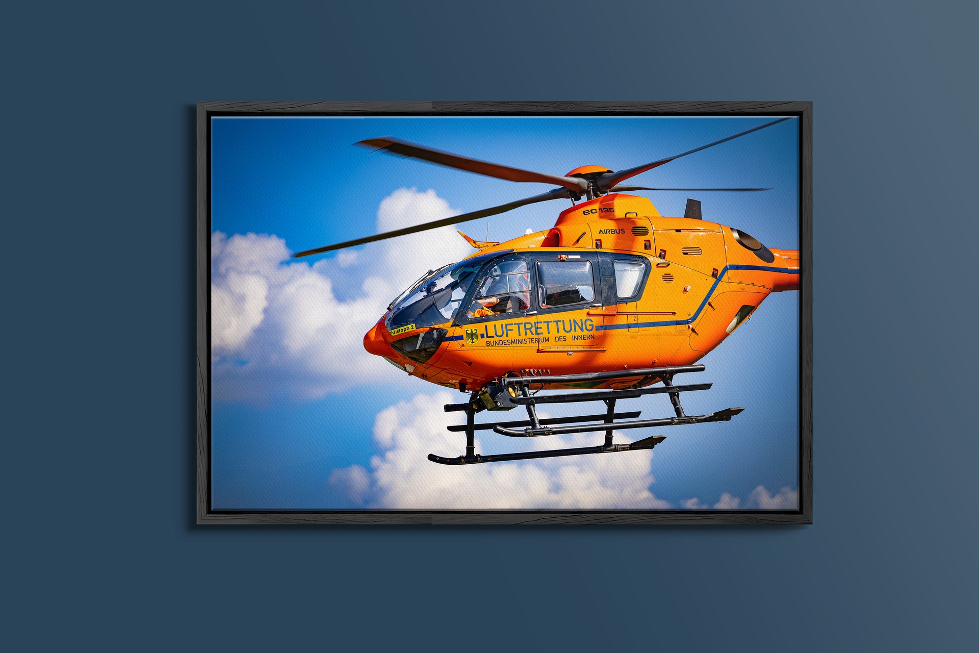 Christoph 2 nach schwerem Verkehrsunfall (Gerahmtes Bild)